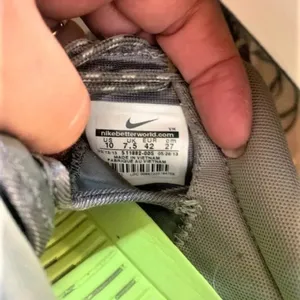 Women’s Nike‎ Roshe One Trainers size 10 in grey thumbnail 8