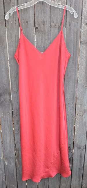 Wilfred/ Aritzia Midi Dress thumbnail 1