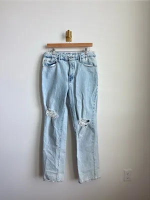 Good American Good Boy Distressed Relaxed Straight Leg Jeans Light Wash Size 31 thumbnail 6