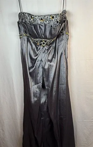 Unbranded Womens Strapless Long Gown Silver Sweetheart Beaded Rhinestone Size 6 thumbnail 1