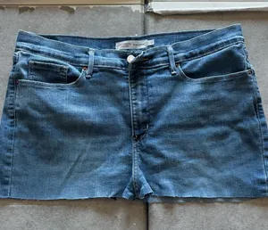 Levis denim mini skirt thumbnail 1