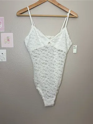 Aerie new show off lace coquette bodysuit crème white summer sexy medium bride thumbnail 3