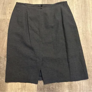 Chaus Black and White Textured‎ Pencil Skirt thumbnail 3