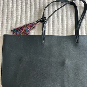 NWT victorias secret | leather bag with tinsel keychain thumbnail 4
