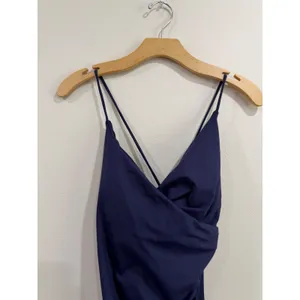 Halara Navy Blue Softlyzero Airy Ruched Side Slit Evening Midi Dress New Size XS thumbnail 6