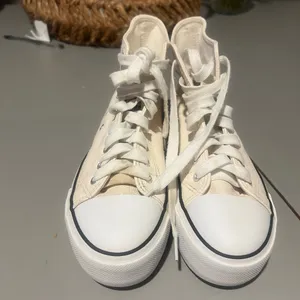 Frock Candy Women’s high-top sneakers in a clean white/cream color thumbnail 4