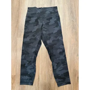 Lululemon Align High Rise Crop Leggings Size 8 Camo Print Athletic Pants flaw‎ thumbnail 3