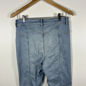 We‎ The Free Jeans Light Wash Straight Leg Skinny Fit Stretch Women’s Size 30 thumbnail 8