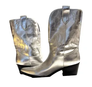 Western-style Boots thumbnail 8
