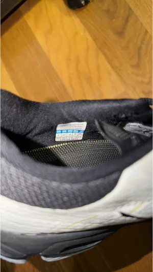 Volleyball Mizuno Shoes thumbnail 2