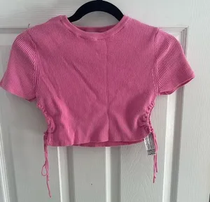 pink top thumbnail 1