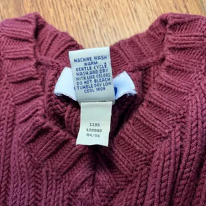 VTG Old Navy‎ Knit Fishermen Sweater V-Neck Maroon Cottage Womens L Y2K academia thumbnail 7