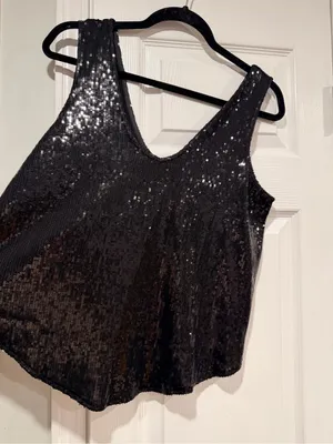 NWOT Venus Size M Black Sequin Tank Top V-Neck Sleeveless Party Cocktail Holiday thumbnail 2