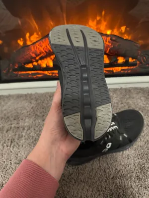 On Cloud On Running Cloudsurfer sneaker thumbnail 4