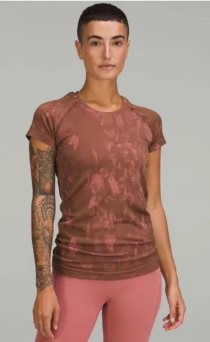 Lululemon Swiftly Tech Short Sleeve Shirt 2.0 - Shadow Bloom Roasted Brown Brier Rose thumbnail 1