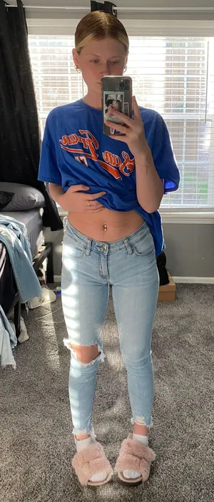American Eagle Super Skinny Jeans thumbnail 1