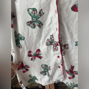 Disney Parks Pajamas shirt Christmas Holiday Retro Mickey Bows long holidays thumbnail 7