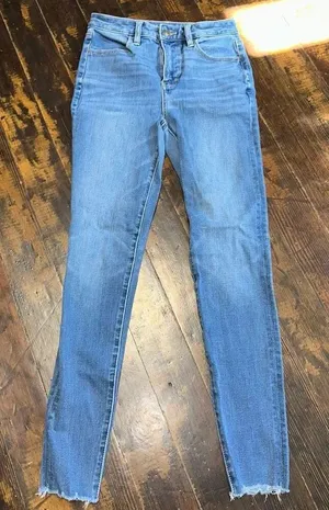 American Eagle stretchy normcore super hi-rise 0 jeggings thumbnail 1