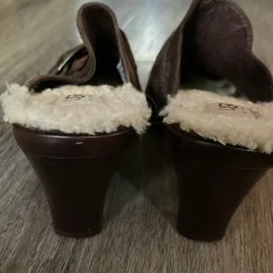 UGG Australian Slip on Shearling Heels Size 8 thumbnail 8