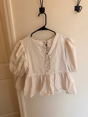 white top thumbnail 3