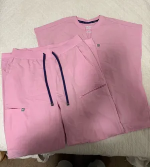 Fabletics Scrub Set Jogger thumbnail 1