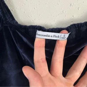 Abercrombie & Fitch Navy Blue Velvet Square Neck Puff Sleeve Crop Top Small thumbnail 4