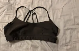 Alo Yoga Bra Medium  thumbnail 1