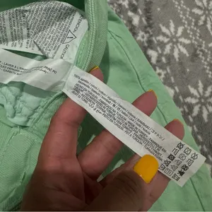 NWT Zara High Rise Straight Jeans Mint‎ Green Raw Hem Size 4 Minimalist Casual thumbnail 4