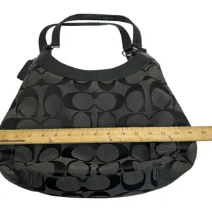 Coach Soho Signature Black Large Hobo Shoulder Bag E1271-F19251 thumbnail 10