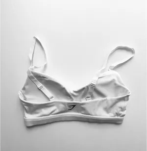Gymshark S Balcony Peek A Boo Sports Bra thumbnail 2