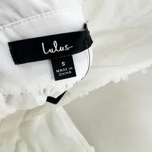 Lulus Totally Beautiful White 3D Floral Tie-Strap Skater Mini Dress Small NWT thumbnail 8
