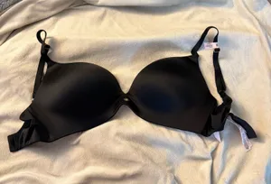 Secret So Victoria's Obsessed Wireless Push-Up Bra thumbnail 1
