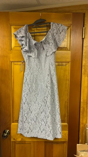 Dillard’s Wedding Guest/ Homecoming Dress / Winter formal Jessica Howard Dress Women’s 6 Blue thumbnail 3