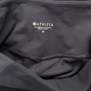 Athleta Barre Slim FlareSplit Hem Pants in Navy Size Medium thumbnail 4