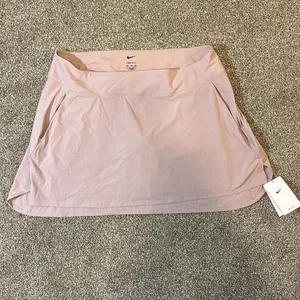Nike Women's Dri-FIT Mid-Rise Bliss Skort‎ thumbnail 5