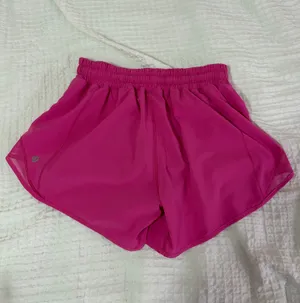 Lululemon Sonic Pink Hotty Hot Shorts 4" thumbnail 4