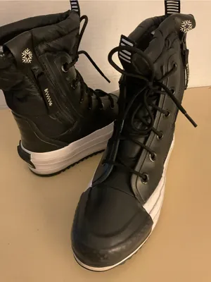 Converse women black puffy platform Chuck Taylor high top sneakers US 5.5 thumbnail 9