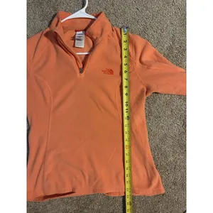 The North Face Fleece Pullover Womens M Coral 1/4 Zip TKA 100 Glacier Outdoor thumbnail 8