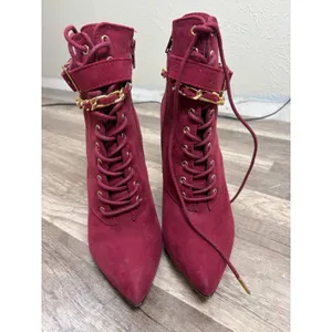 Shoedazzle Red Boots Women's Size 8 Preppy Clubwear Stiletto Heel Clubbing Shoe thumbnail 2