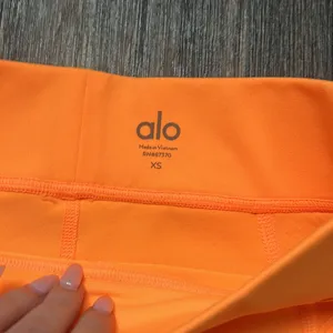 Alo Orange Leggings thumbnail 3
