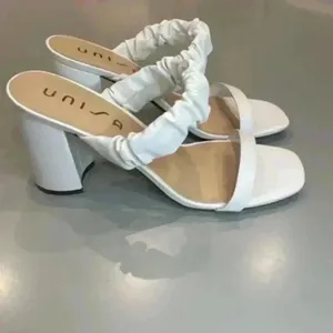 Unisa Womens Cyla‎ Slide Sandal - White thumbnail 4