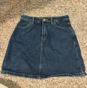 American Eagle Outfitters Jean Skirt thumbnail 1