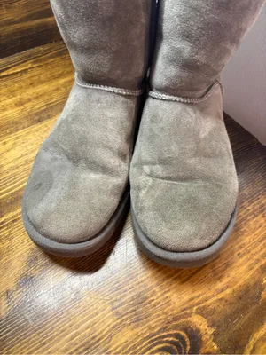 Ugg gray boots size 8 thumbnail 3