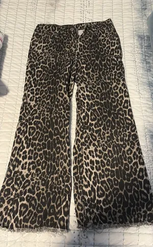 Pretty Little Thing Jeans Low-Rise Baggy thumbnail 2