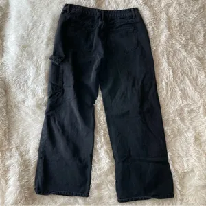 Black high rise bow cargo jeans Size 30 thumbnail 2