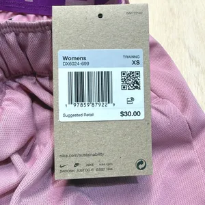 NEW Nike Attack Womens Size XS Dri-FIT Fitness Mid-Rise 5"‎ Unlined Shorts Pink thumbnail 8