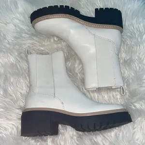 Open Edit Ivory Women's White Mya Lug Sole Chelsea Boot thumbnail 5