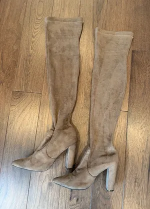 Forever 21 Knee High Pointed-Toe Block Heel Boots in Taupe Size 8 - C27-183 thumbnail 1