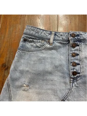 Free People We The Free Distressed Denim Mini Skirt Button Fly Light Wash Sz 30 thumbnail 2