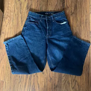 Old Navy high rise jeans thumbnail 3